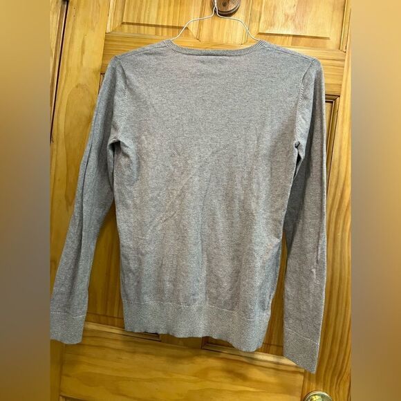 Loft sz. M lt. gold v neck sweater with glitter thread @ neck, cuffs, & bottom - Picture 5 of 5